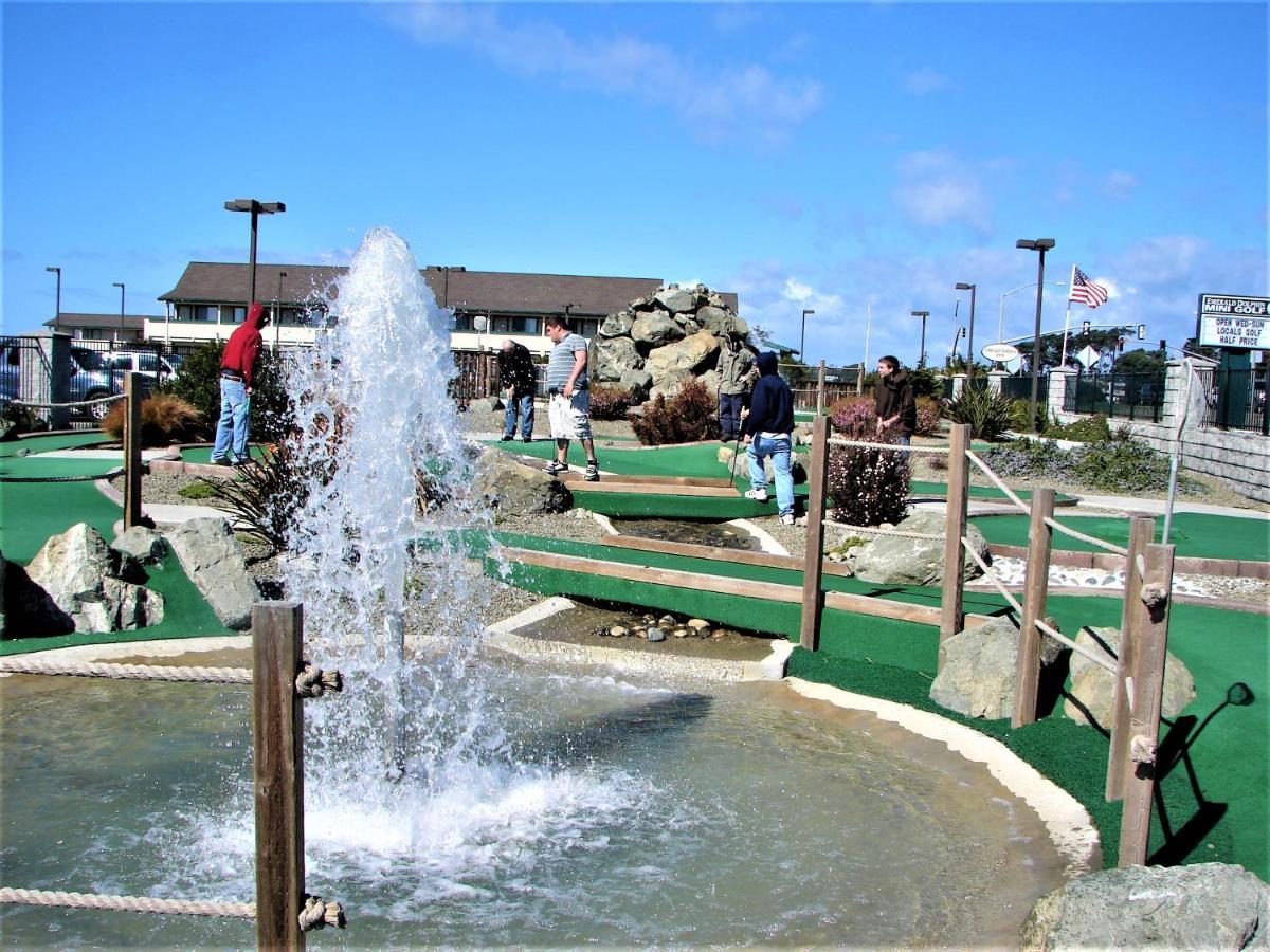 Emerald Dolphin Inn & Mini Golf Fort Bragg Ngoại thất bức ảnh