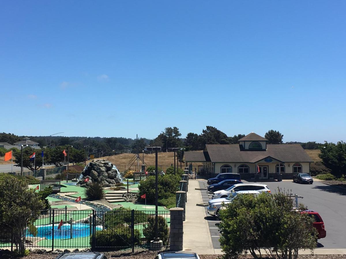 Emerald Dolphin Inn & Mini Golf Fort Bragg Ngoại thất bức ảnh