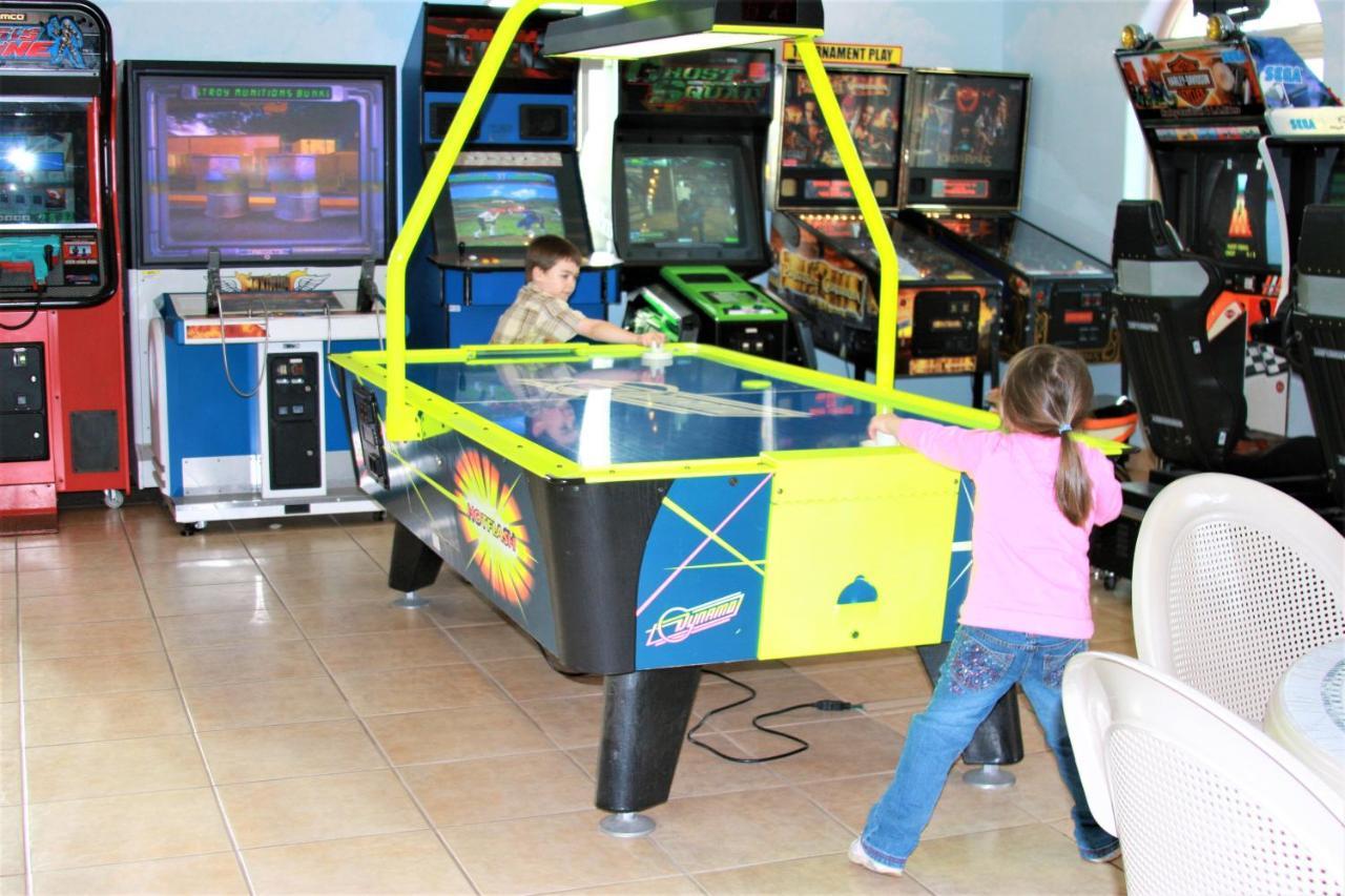 Emerald Dolphin Inn & Mini Golf Fort Bragg Ngoại thất bức ảnh